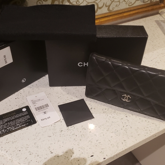 ***SOLD***100% Authentic Chanel Lambskin Long Flap - Picture 17 of 17